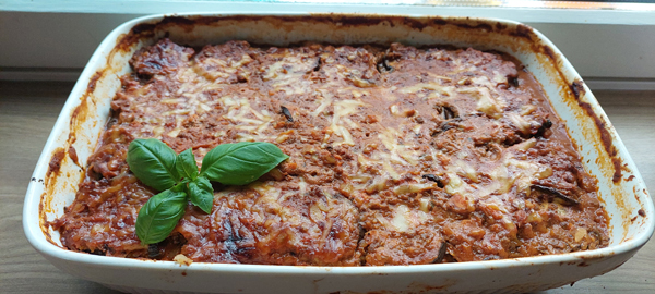 kevyt moussakapaistoa