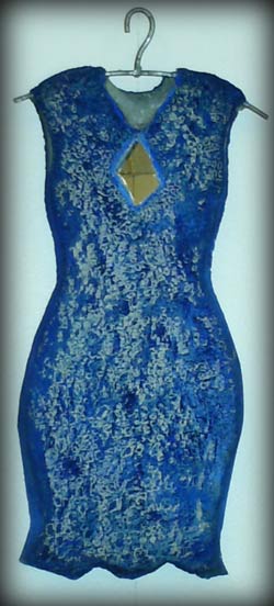 Tuula Hiekkanen: Sinimekko