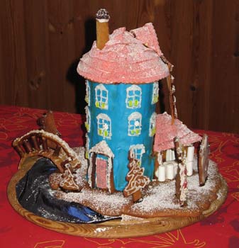 Muumitalo piparkakkutaikinasta