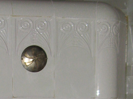 jugend-tyylinen kaakeliuuni