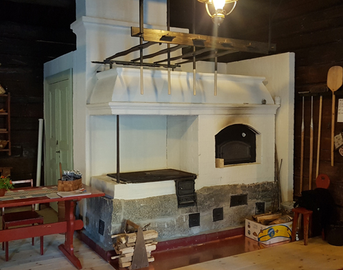 Hallan tuvan leivinuuni