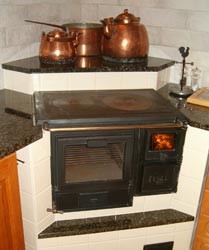 puuhella ja paistinuuni muurari Petteri Stubb