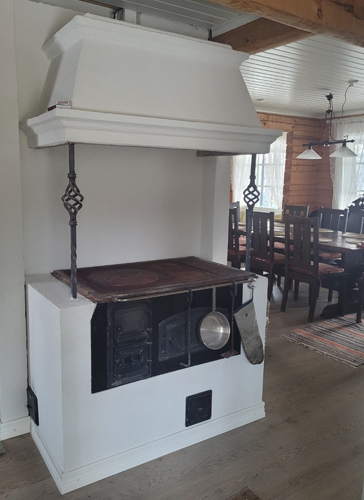 Puuhella, Petteri Stubb Tmi