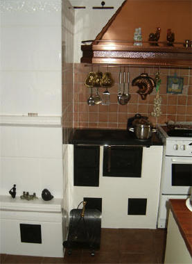 Puuhella. Petteri Stubb Tmi