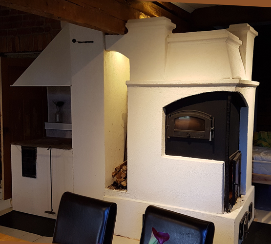 takkaleivinuuni-puuhella