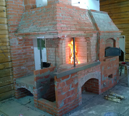 Takka leivinuuni ja puuhella