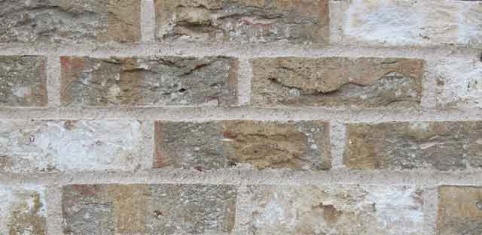  Käsinlyödyt Wienerberger-tiilet